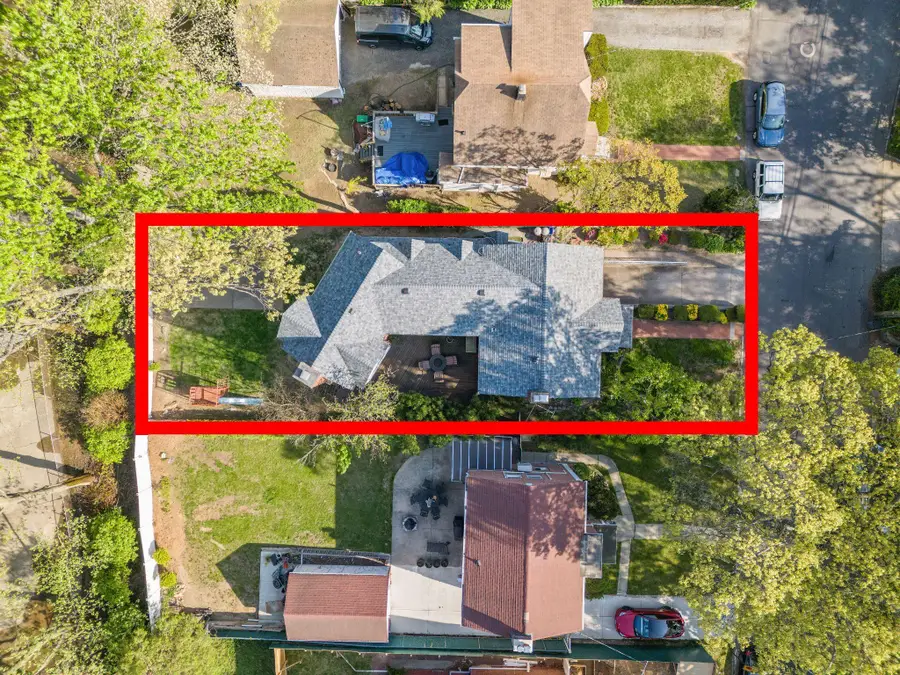 8649 Dunton Street, Hollis, NY 11423 - Image #3