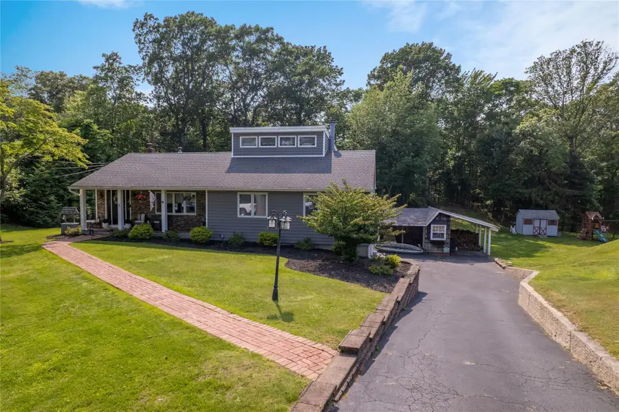 5 Dartmouth Road, Shoreham, NY 11786 - Image #2