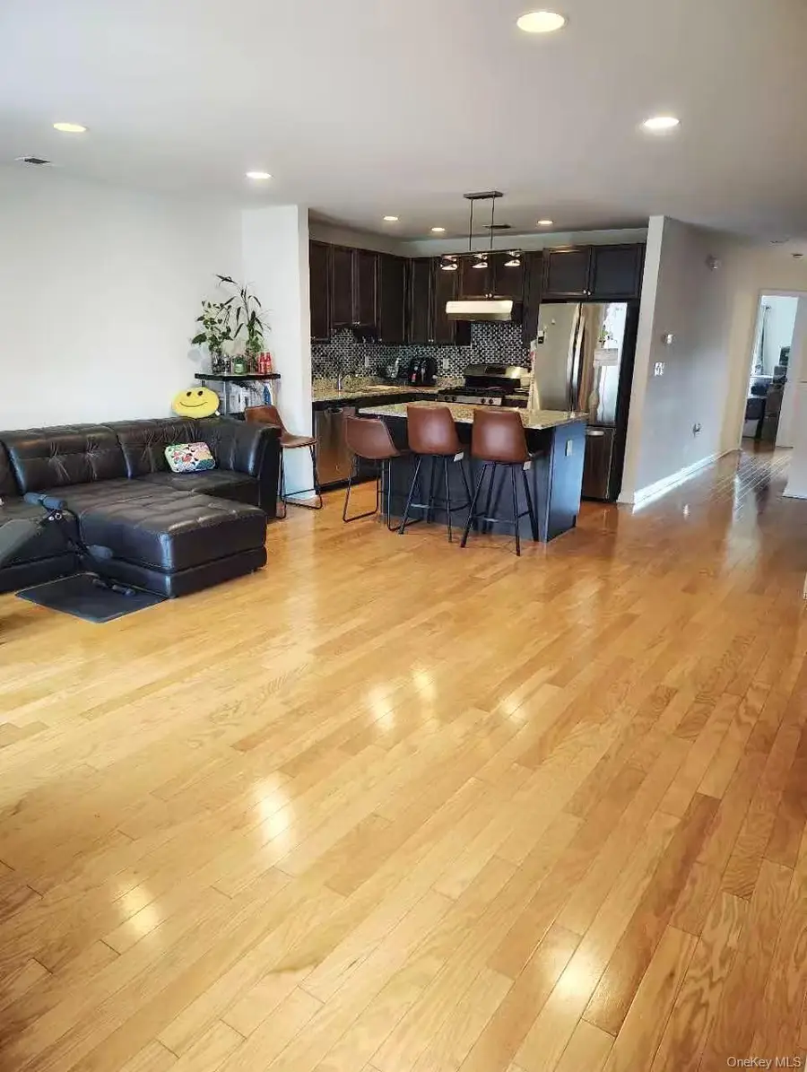 2-18 A Constitution Place #173, College Point, NY 11356 - Image #3