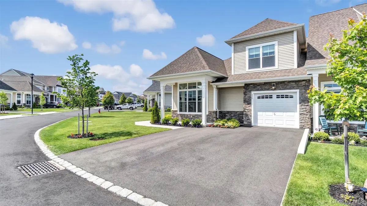 333 Wavell Avenue, Yaphank, NY 11980 - Image #1