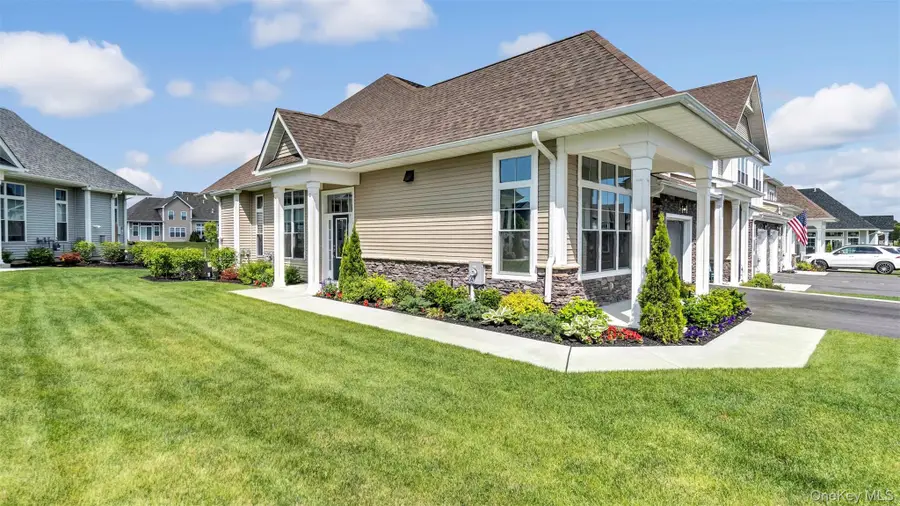 333 Wavell Avenue, Yaphank, NY 11980 - Image #2