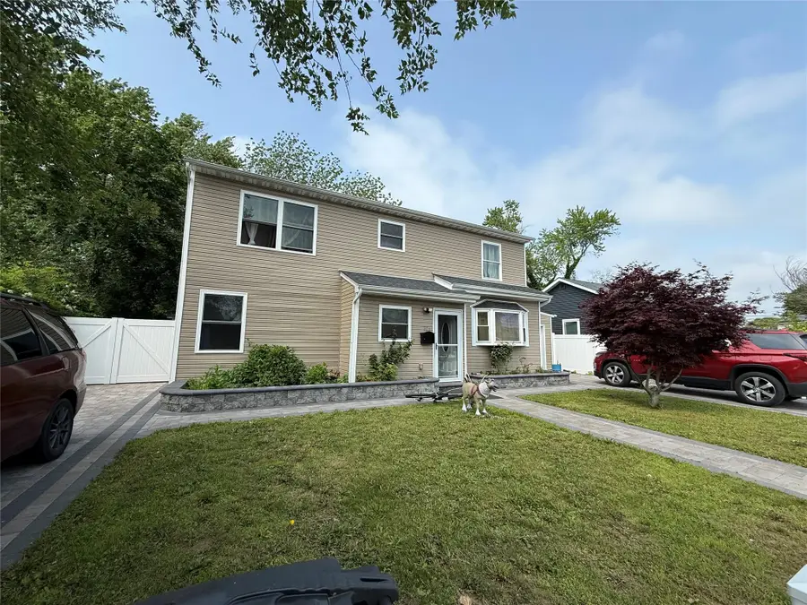 803 Bayview Avenue, Amityville, NY 11701 - Image #3