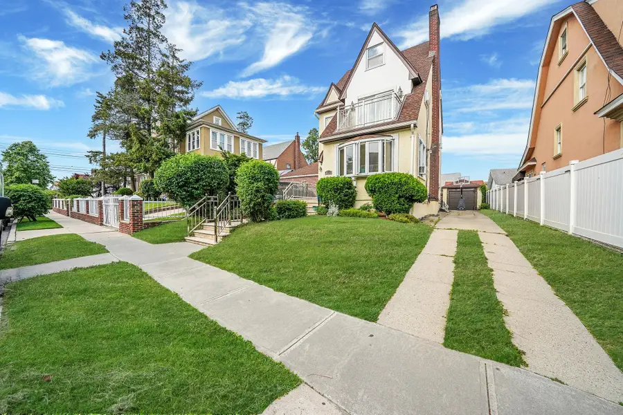 8511 169th Street, Jamaica, NY 11432 - Image #3