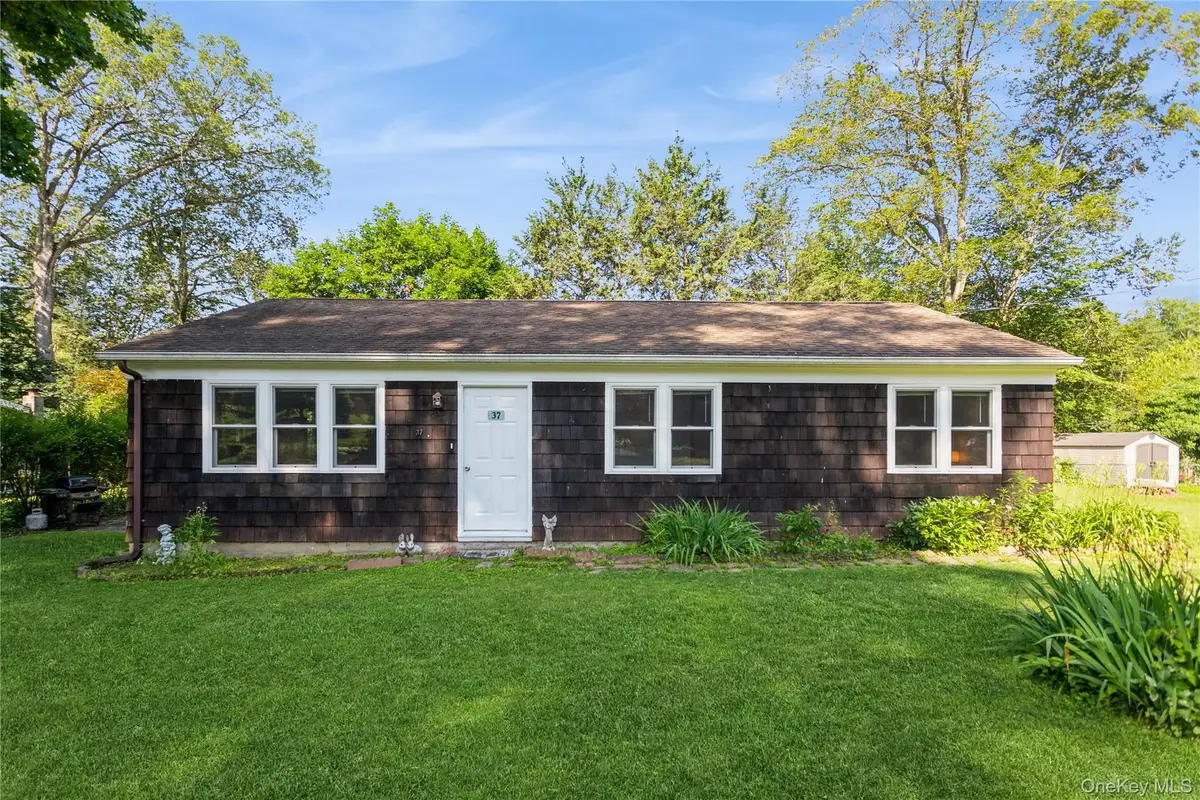 37 Old Mill Road, Yorktown Heights, NY 10598 - Image #1