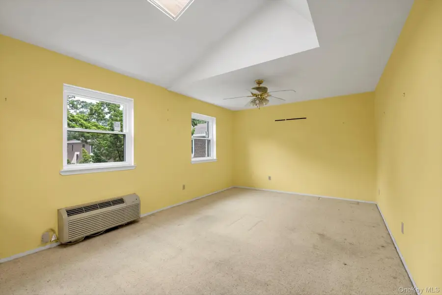 1337 Broadway #D20, Hewlett, NY 11557 - Image #2