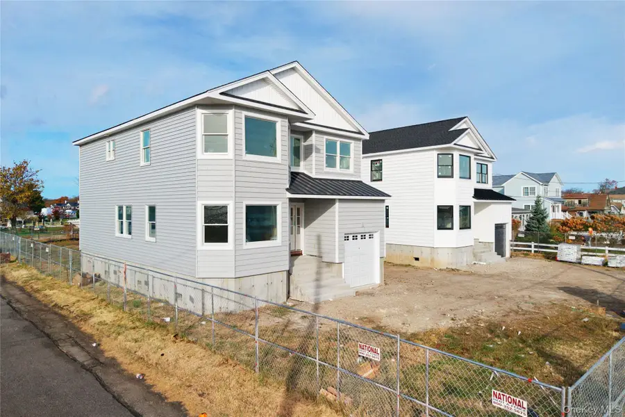 101 Clocks Boulevard, Massapequa, NY 11758 - Image #2