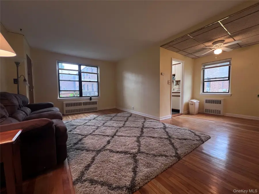 196-53 73rd Avenue #1st Floor, Fresh Meadows, NY 11365 - Image #2