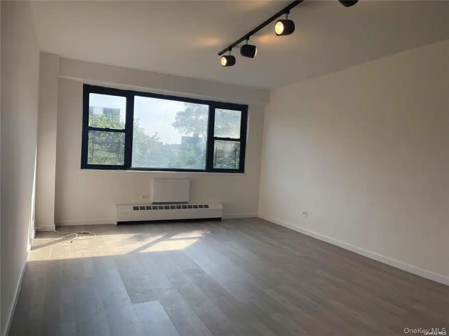 83-60 118th Street #7K, Kew Gardens, NY 11415 - Image #3