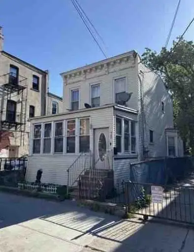 145 Chestnut Street, Brooklyn, NY 11208 - Image #1