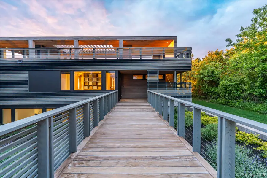 470 Lloyds Lane, Mattituck, NY 11952 - Image #3