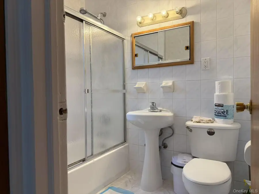 51-21 Goldsmith Street, Elmhurst, NY 11373 - Image #3