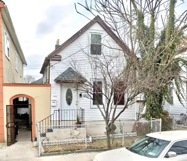 4439 Mundy Lane, Bronx, NY 10466