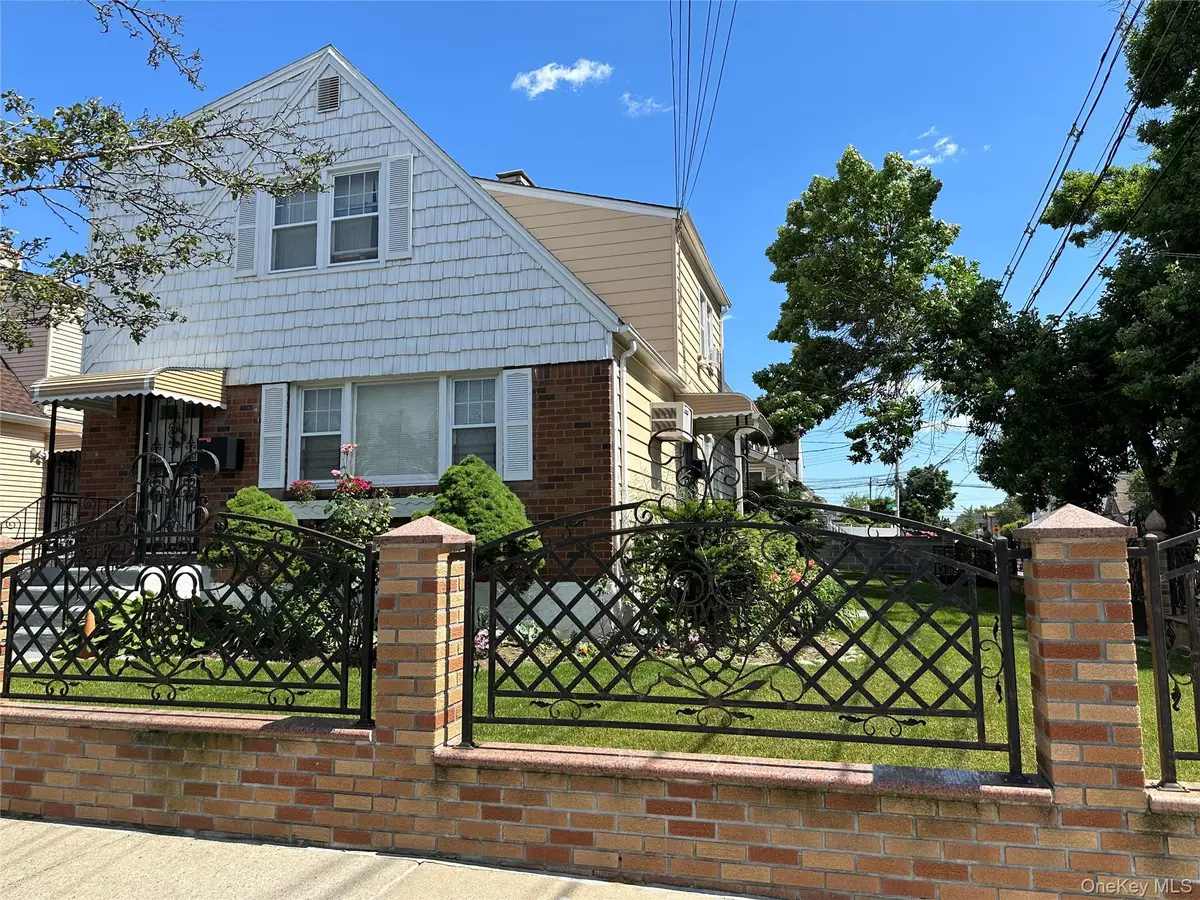 161-04 119th Road, Jamaica, NY 11434 - Image #1