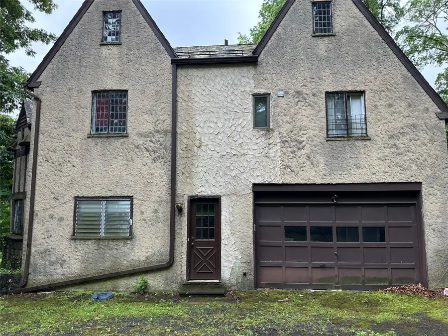 2 Rochelle Road, Larchmont, NY 10538 - Image #2