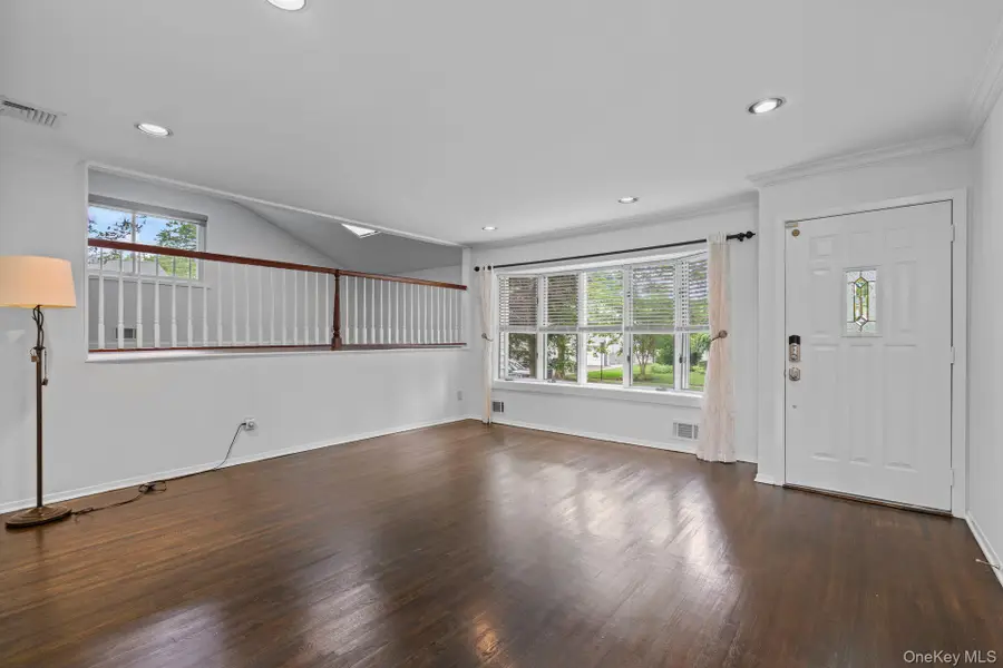 1016 Westminster Avenue, Dix Hills, NY 11746 - Image #2