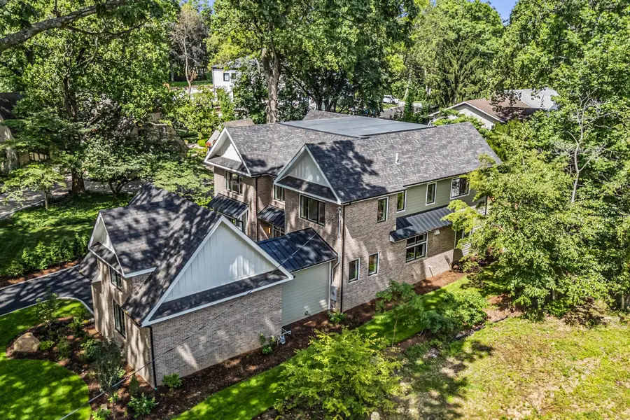 199E W Shore Road, Great Neck, NY 11024 - Image #3