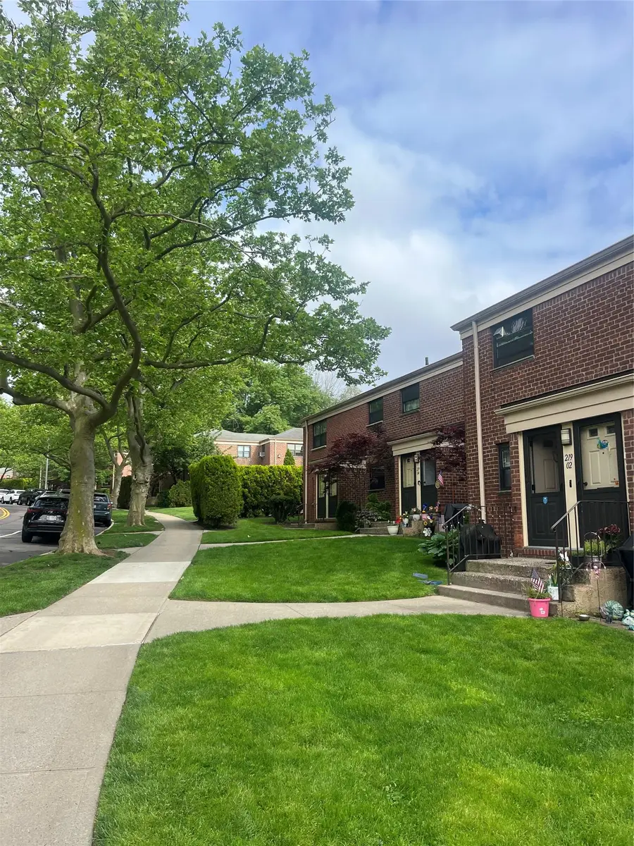 219-02 75th Avenue #2F, Oakland Gardens, NY 11364 - Image #2