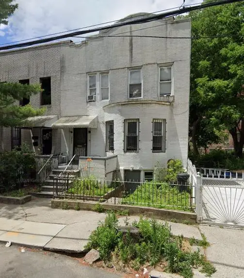 2755 Holland Avenue, Bronx, NY 10467