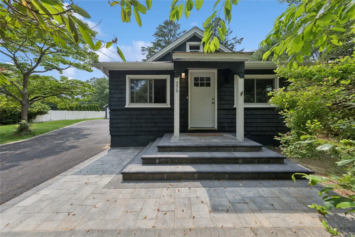 274 Dayton Avenue, Manorville, NY 11949 - Image #1