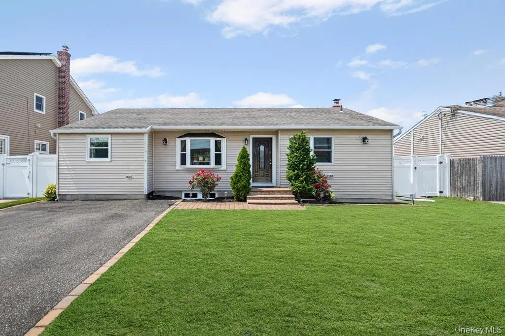 19 Michel Avenue, Farmingdale, NY 11735 - Image #1