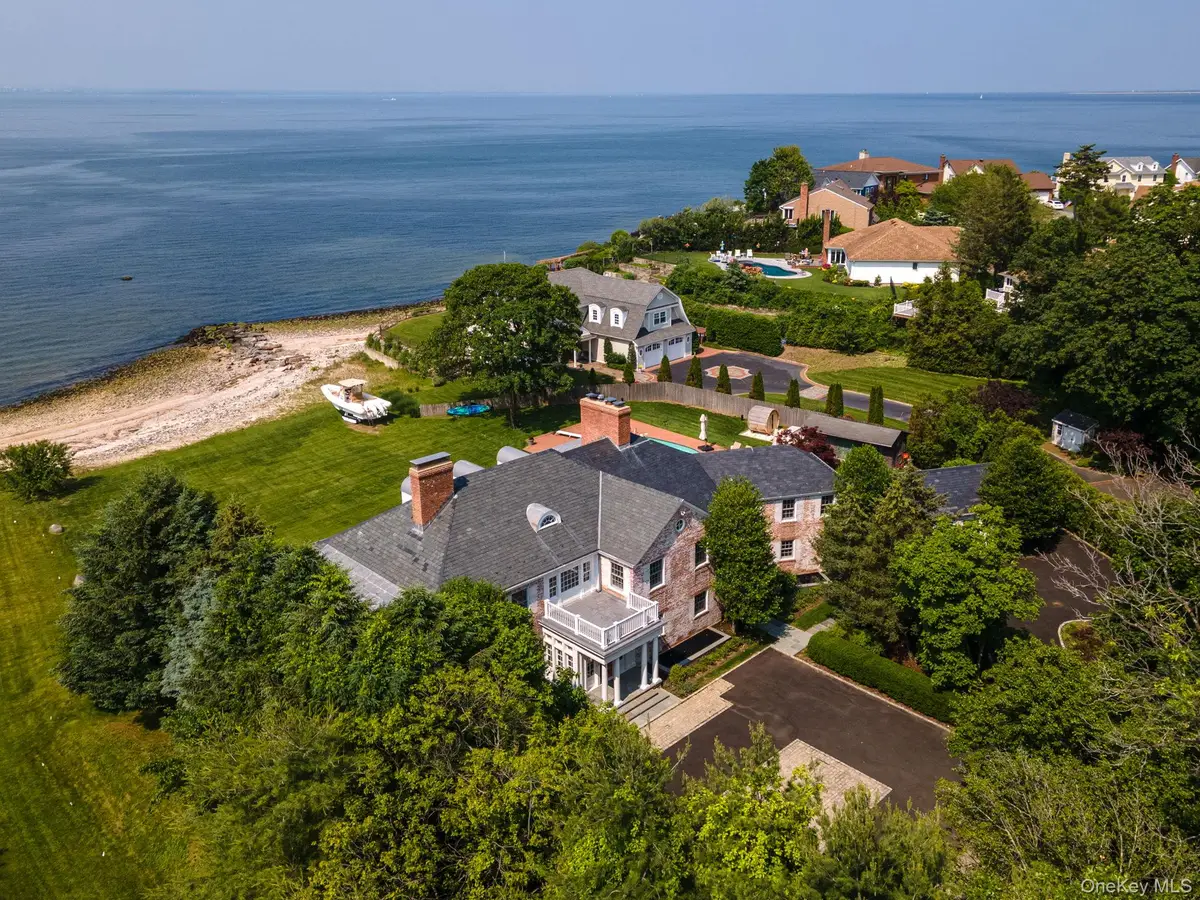 14 Private Road, Bayville, NY 11709 - Image #1