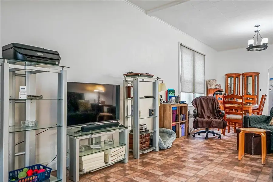 10712 Sutter Avenue, Ozone Park, NY 11417 - Image #3