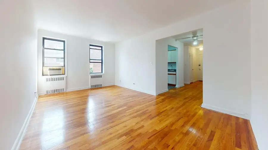 66-15 Wetherole Street #E16, Rego Park, NY 11374 - Image #2