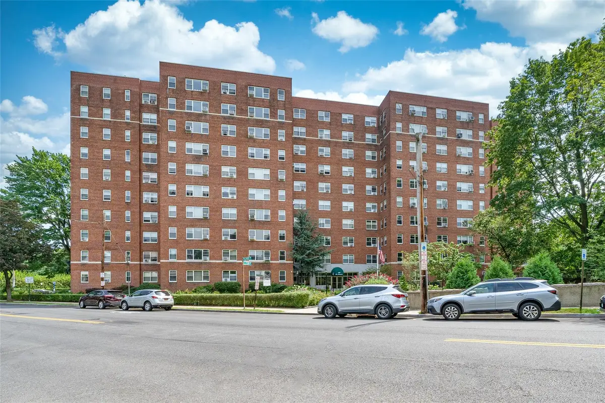 900 Palmer Road #4-C, Bronxville, NY 10708 - Image #1