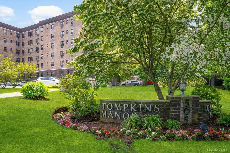 505 Central Avenue #609, White Plains, NY 10606 - #2