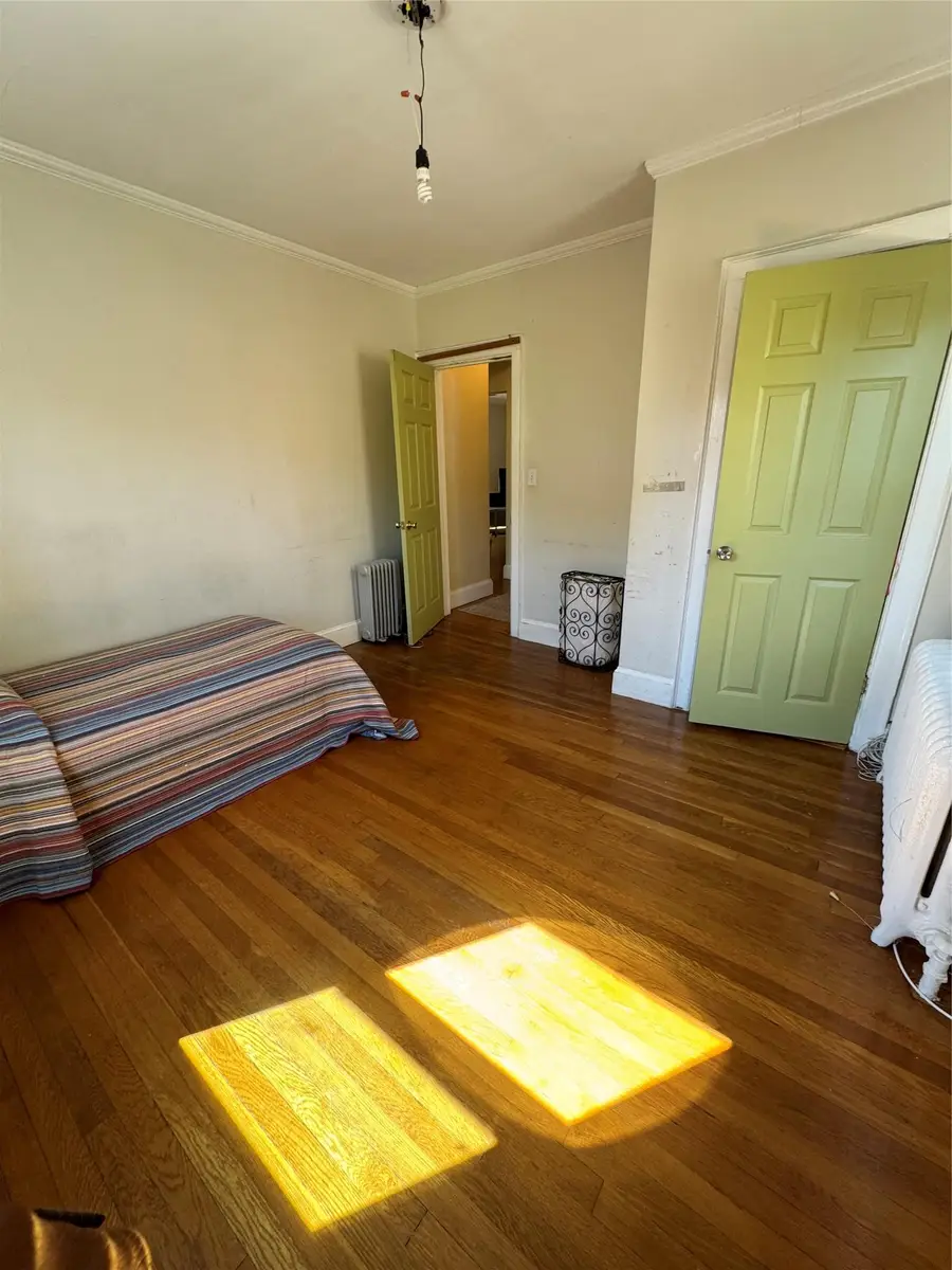 4212 Monticello Avenue, Bronx, NY 10466 - Image #3