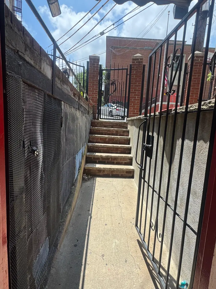 1800 Palisade Place, Bronx, NY 10453 - Image #2