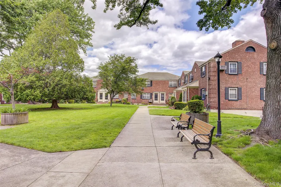 211-19A 73 Avenue #Lower, Oakland Gardens, NY 11364 - Image #2