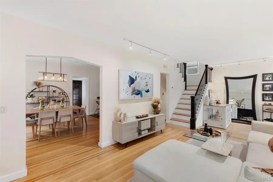 32 Central Parkway, Mount Vernon, NY 10552 - Image #2