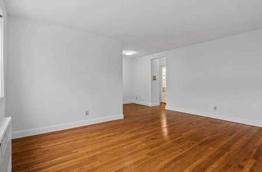 67-47 136th Street #A, Flushing, NY 11367 - Image #3