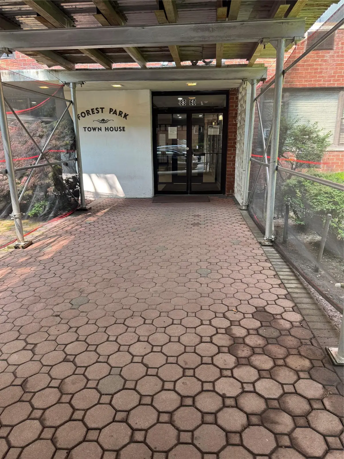 83-60 118th Street #3E, Kew Gardens, NY 11415 - Image #1