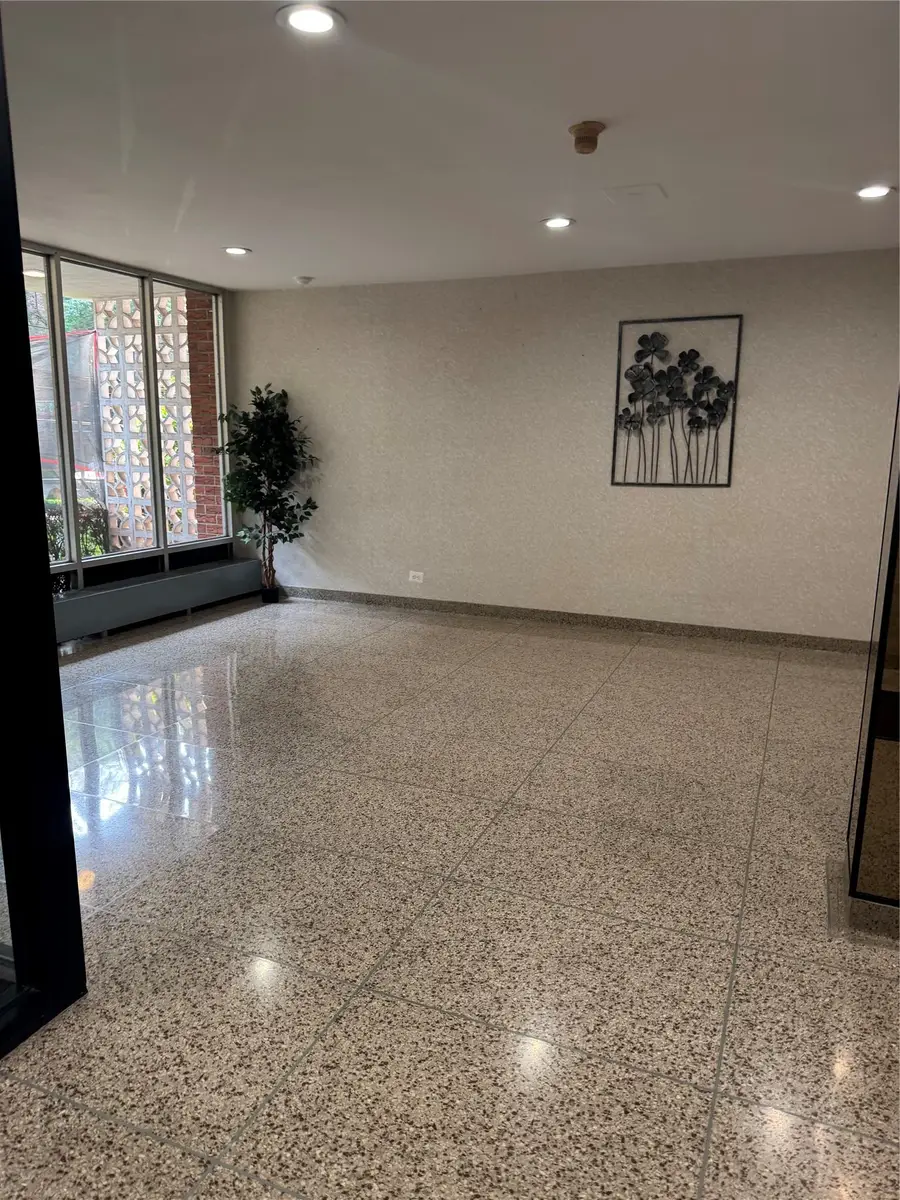 83-60 118th Street #3E, Kew Gardens, NY 11415 - Image #2