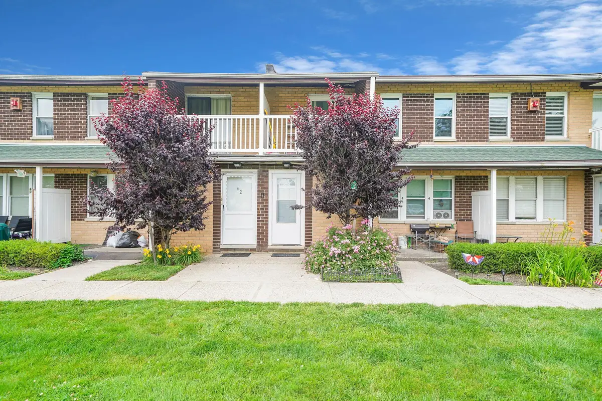 43 Artist Lake Drive, Middle Island, NY 11953 - Image #1