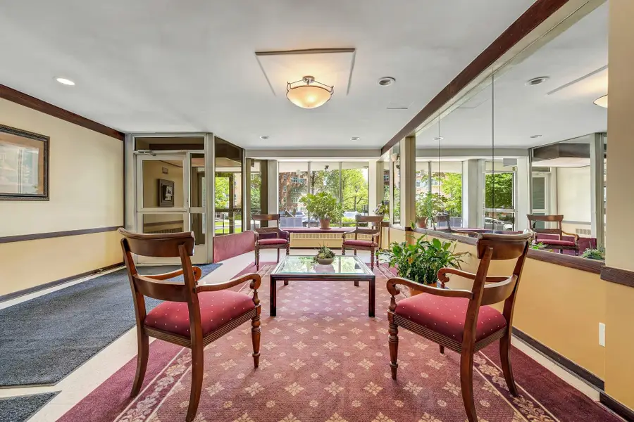 98 Dehaven Drive #1F, Yonkers, NY 10703 - Image #3