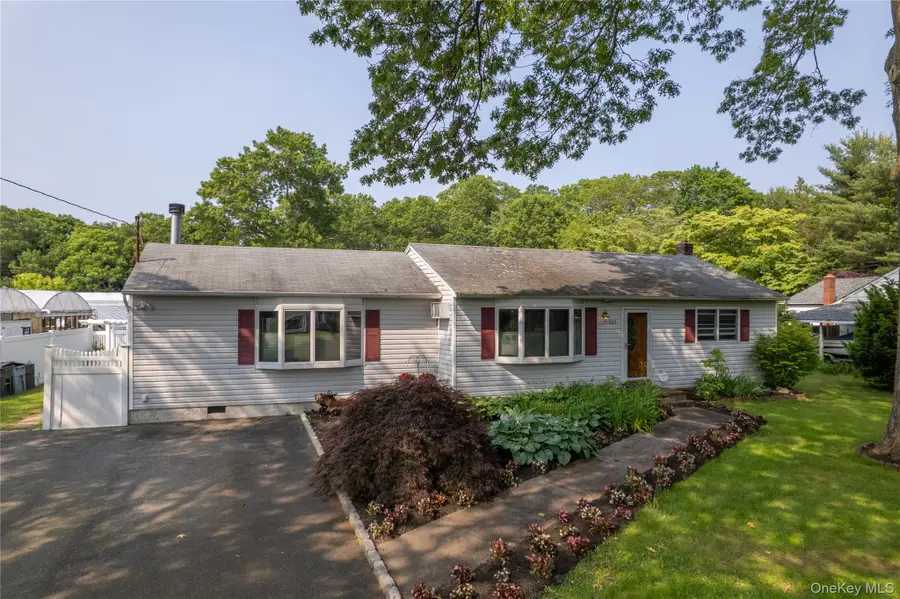 805 Canal Road, Mount Sinai, NY 11766 - Image #2