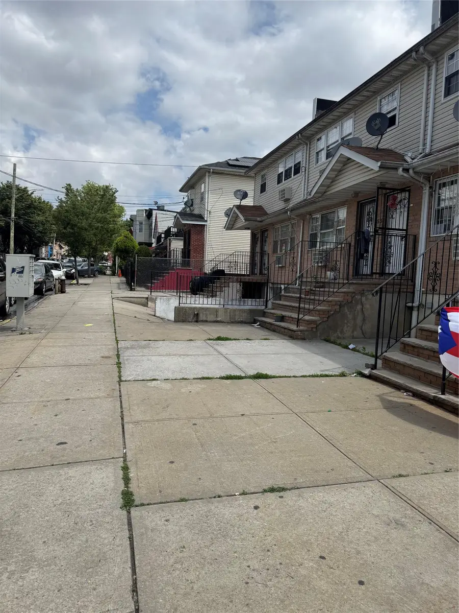 57 Wyona Street, Brooklyn, NY 11207 - Image #3