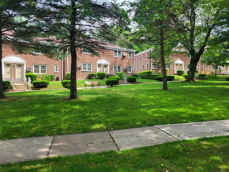224-23 Kingsbury Avenue #B, Oakland Gardens, NY 11364 - Image #3