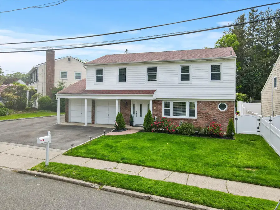 1 Bennett Avenue, Huntington Station, NY 11746 - Image #2