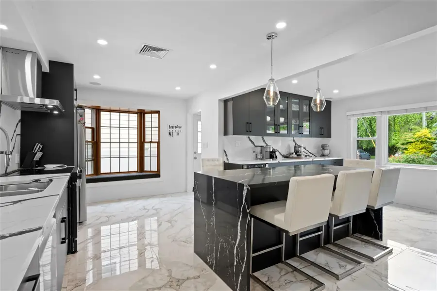 1 Bennett Avenue, Huntington Station, NY 11746 - Image #3