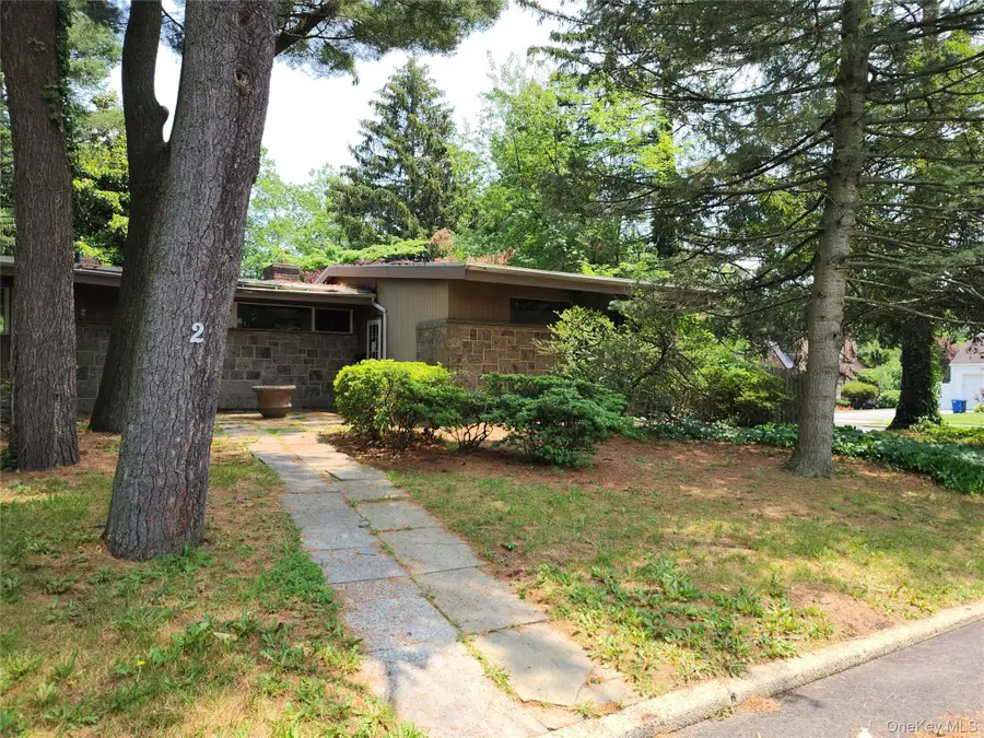 2 High Pine, Glen Cove, NY 11542 - Image #2