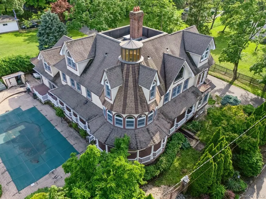 80 Soundview Drive, Rocky Point, NY 11778 - Image #2