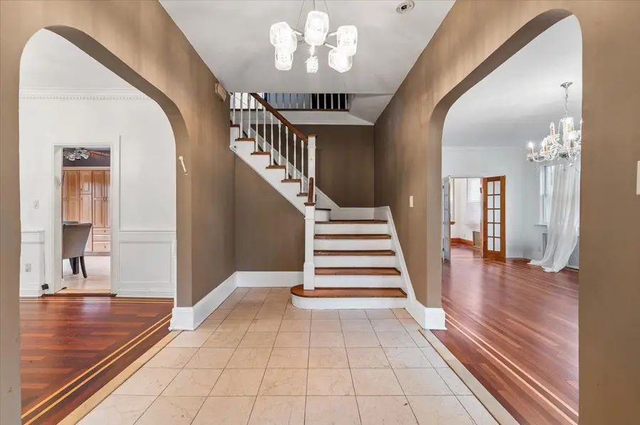 345 Broadway, Lawrence, NY 11559 - Image #3