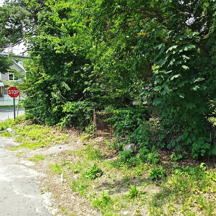 105 Gray Avenue, Medford, NY 11763 - Image #3