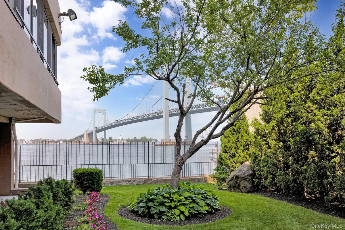 166-41 Powells Cove Boulevard #6A, Beechhurst, NY 11357 - Image #1