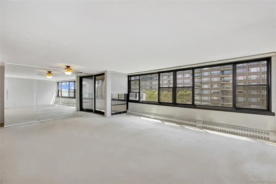 166-41 Powells Cove Boulevard #6A, Beechhurst, NY 11357 - Image #2