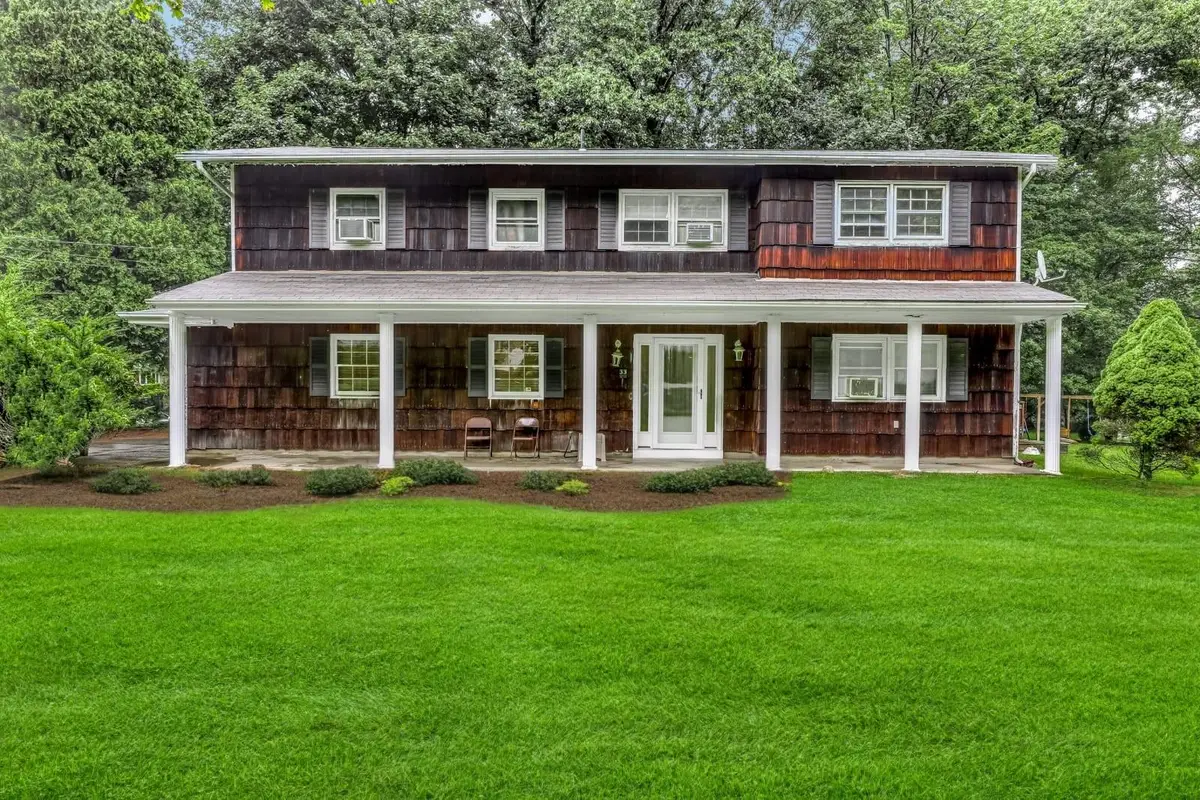 33 Sandy Brook Drive, Spring Valley, NY 10977 - Image #1